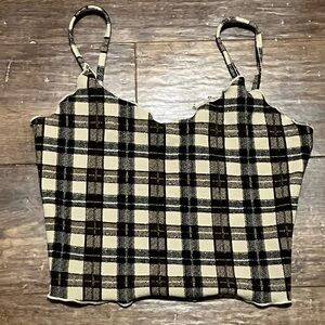 Stylish Plaid Camisole in Black and Cream